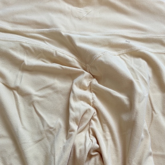 Whitney Simmons x gym shark yellow set size S - Picture 3 of 6